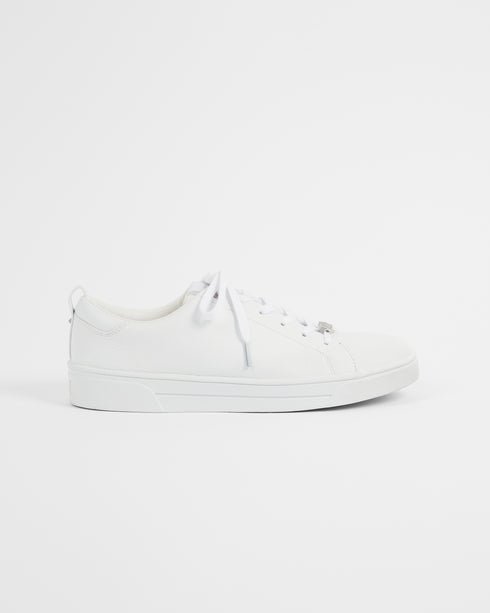 <P>Branded Leather Trainer</P>
<P><Span>Looking For A Stylish-Yet-Practical Trainer For Your Off-Duty Repertoire? Say Teda...