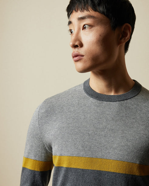 <P>E Crew Neck</P>