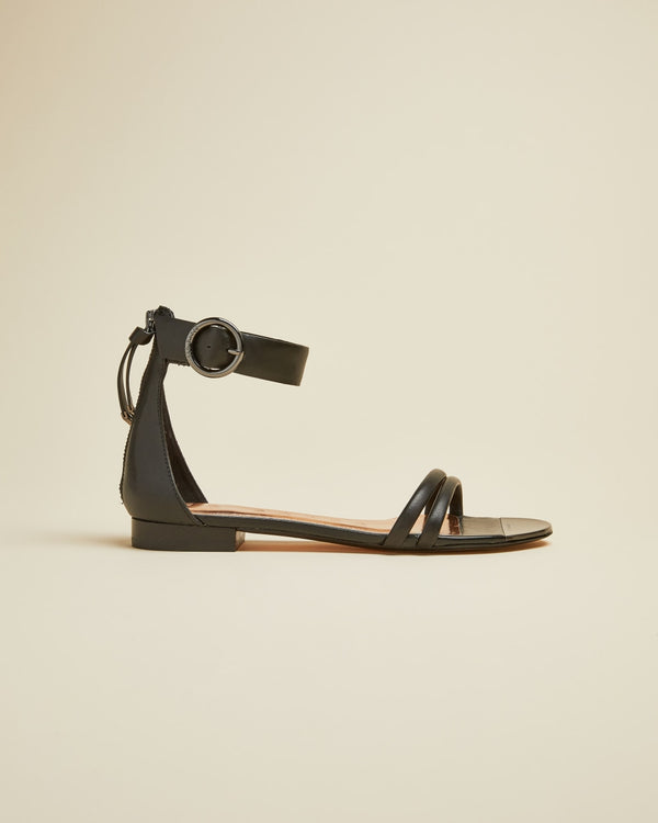 <P>Keltra - 40 / Black</P>