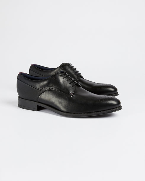 <P>Formal Derby Shoe</P>
