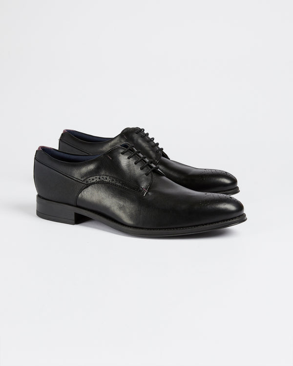 <P>Formal Derby Shoe</P>