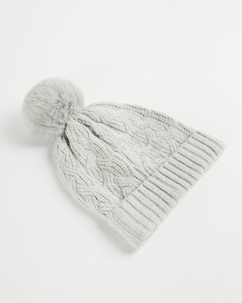 <P><Span Style="Text-Decoration: Underline;">Hat</Span></P>
<P><Span>Keep Cosy From Head To Toe This Season With Help From...