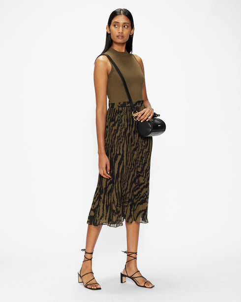 <P>Square Toe Spaghetti Strap Mid Heeled Sandal</P>