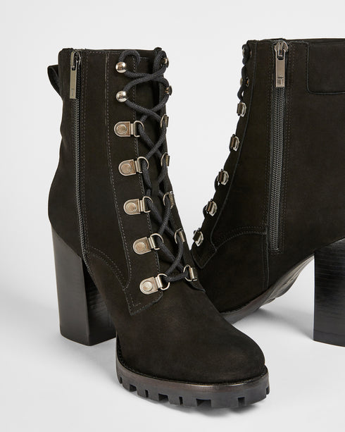 <P>Leather Lace Up Chunky Heeled Boot</P>