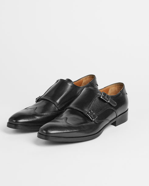 Men's leather black shoes