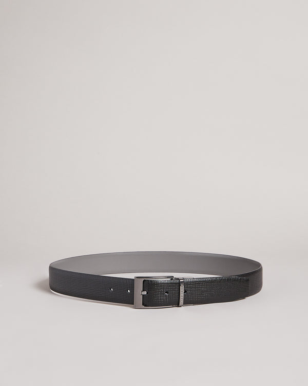<P>Cross Hatch Leather Reversible Belt</P>
