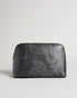 <P><Span Style="Text-Decoration: Underline;">Bolt On Saffiano Washbag</Span></P>
<P>The Ultimate Travel Companion, Holl Wi...