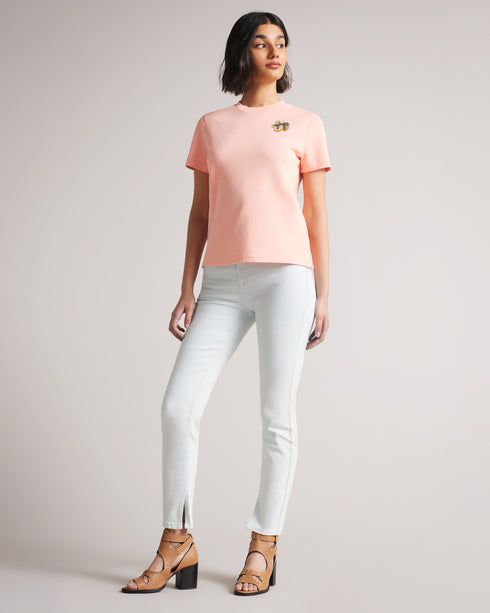 <P>Mid Rise Slim Leg With Ankle Cuff Slit</P>
