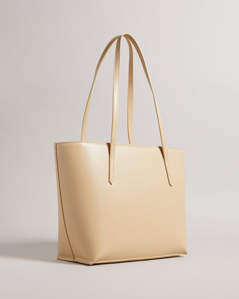 <P>Flower Eyelet Small Shopper</P>