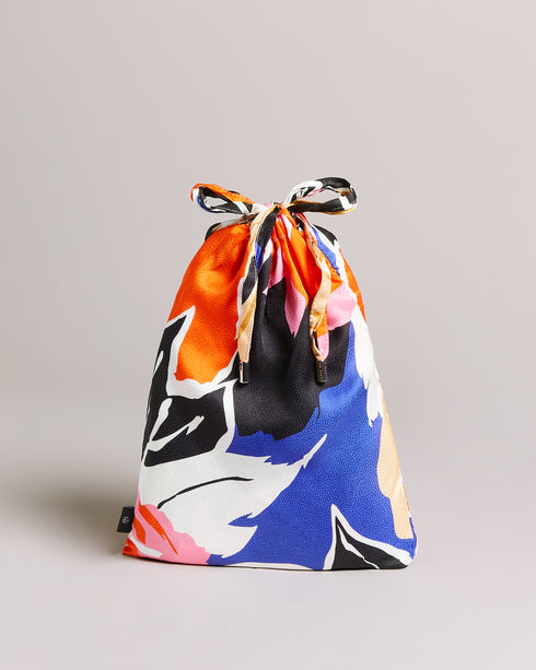 <P>Bolt On Floral Waterbottle Set</P>